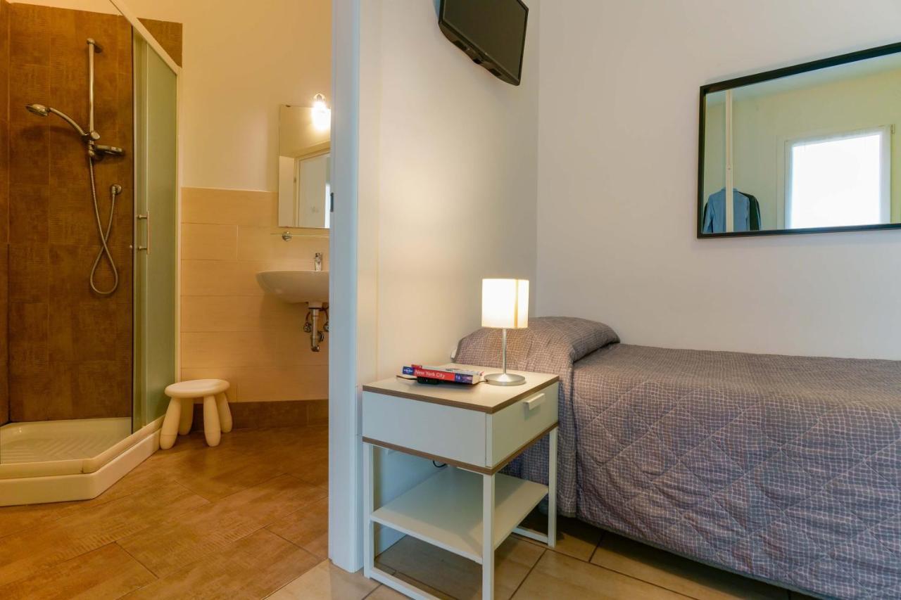 B&B Bentivogli โบโลญญา ภายนอก รูปภาพ